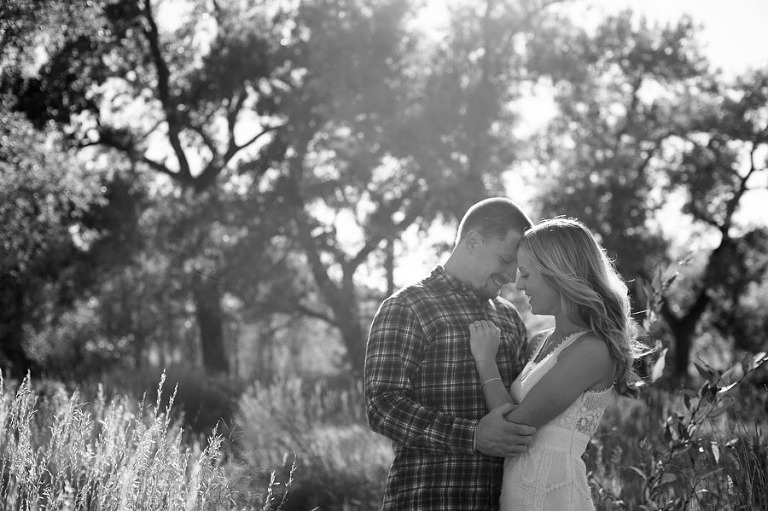 Black and white engagement photos in the fall. - Kira Horvath Photography