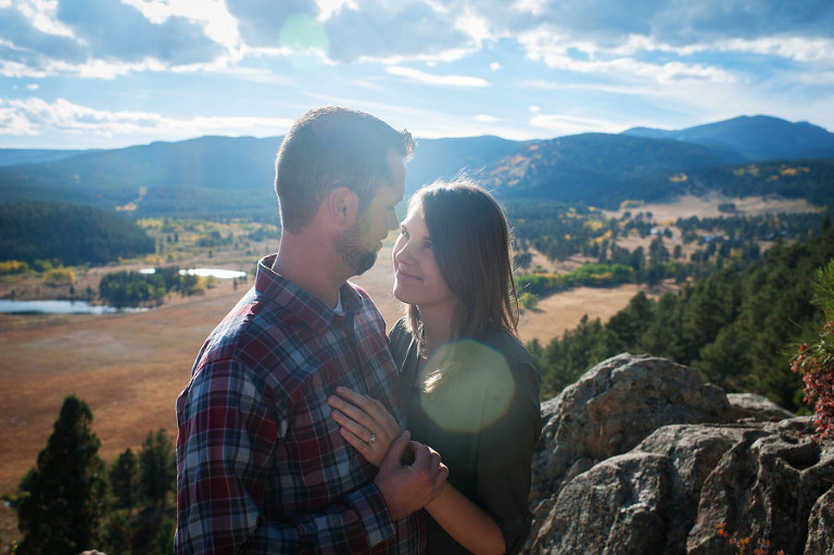 Fall engagement photos by Vail wedding photographer Kira Horvath.